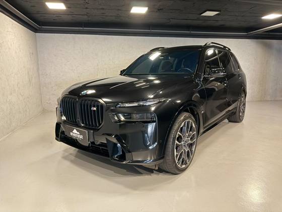 BMW X7 4.4 V8 GASOLINA M60i STEPTRONIC BMW X7 4.4 V8 GASOLINA M60i STEPTRONIC